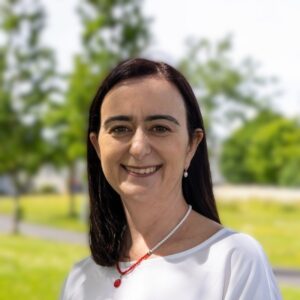 Dr Irene Gibson